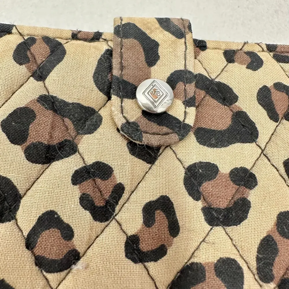 Vera Bradley leopard print quilted cotton RFID‎ trifold wallet snap closure - Picture 4 of 11